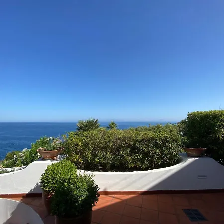 Villa Elena *